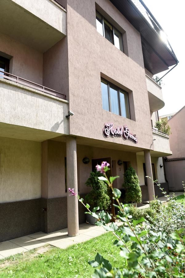 Отель Hotel Gema Брашов-33