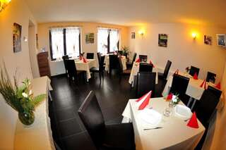 Отель Hotel Gema Брашов-6